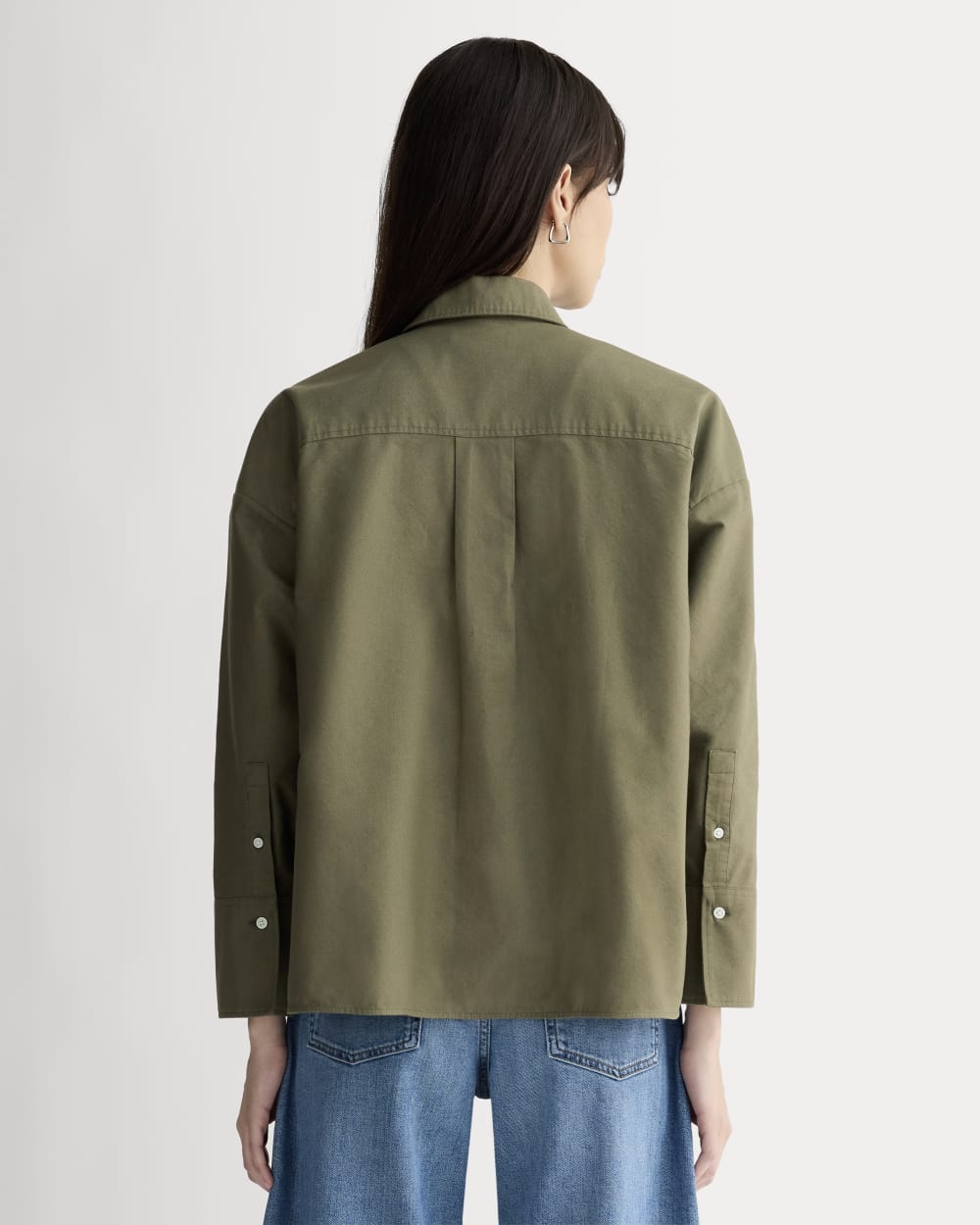 The Boxy Oxford in Kalamata — detail view