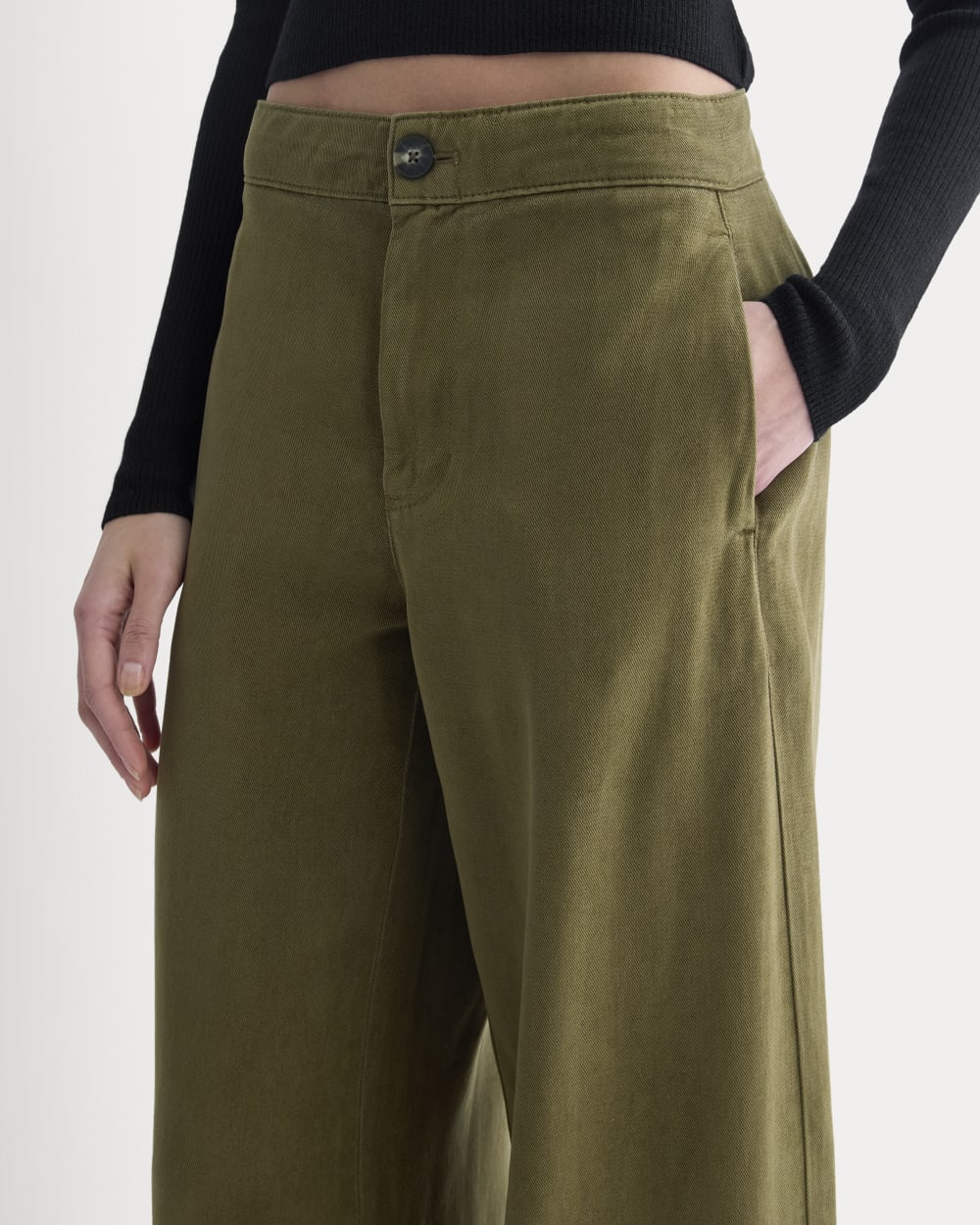 Balloon Pant in Buttersoft in Olive — detail view