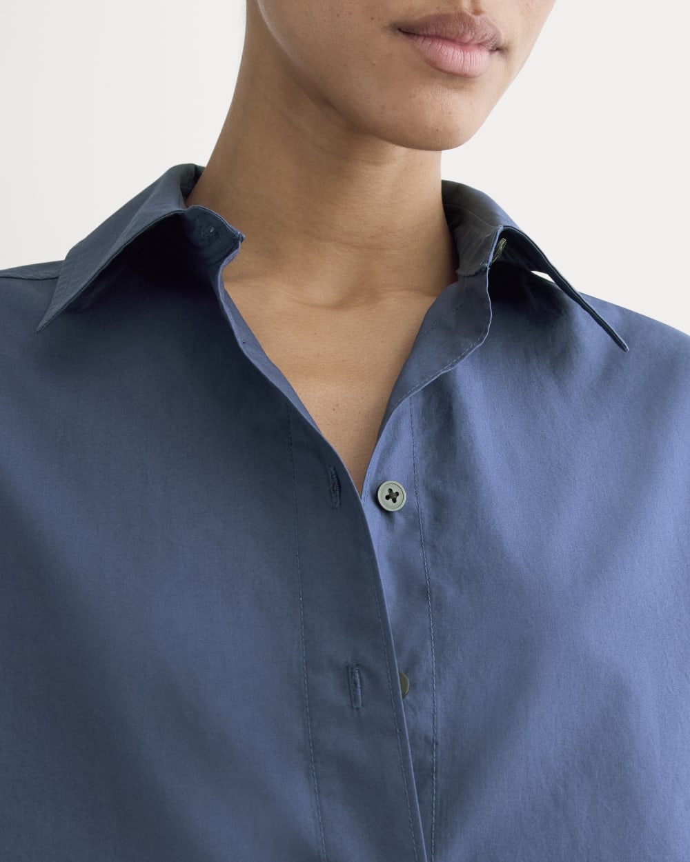 The Boyfriend Shirt in Ultrasoft Cotton in Deep Lazuli Blue — detail view