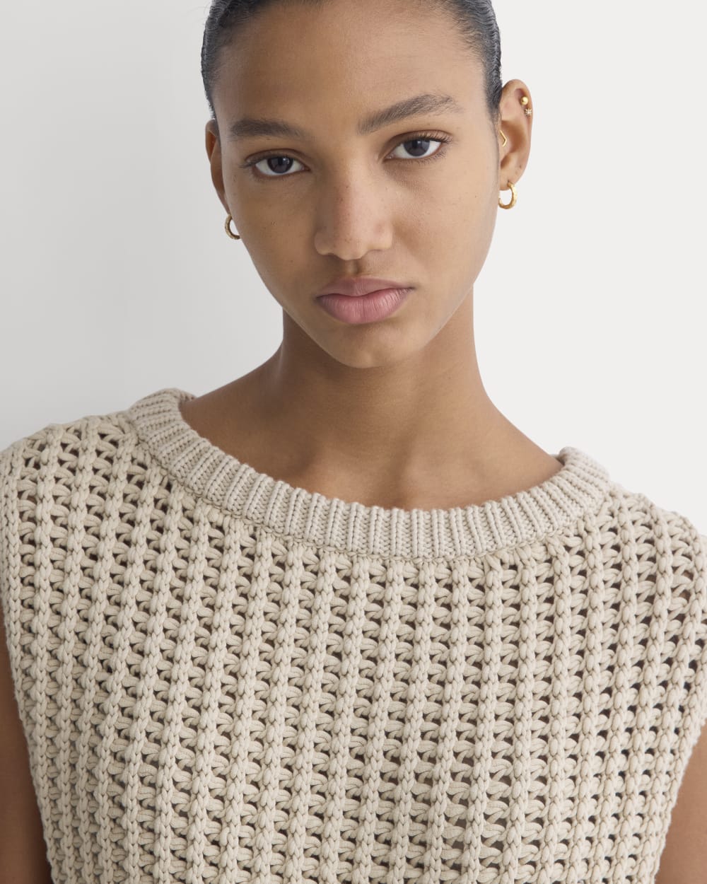 Open-Knit Tunic Vest in Elevated Cotton in Peyote — detail view