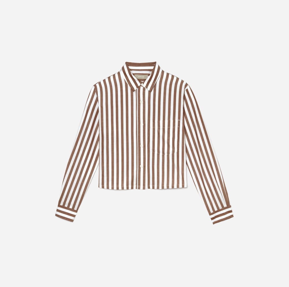 The Way-Short Shirt in Silky Cotton in Espresso / White — front view
