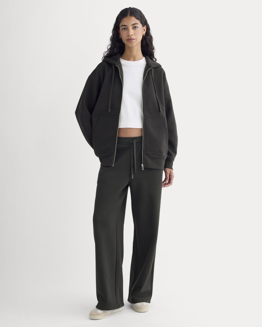 Luxe Fleece Oversized Full-Zip Hoodie in Black — detail view