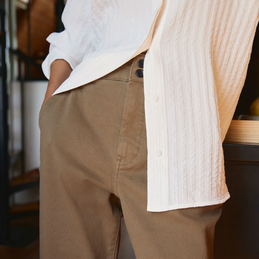 The City Stripe Shirt in Bone — detail view