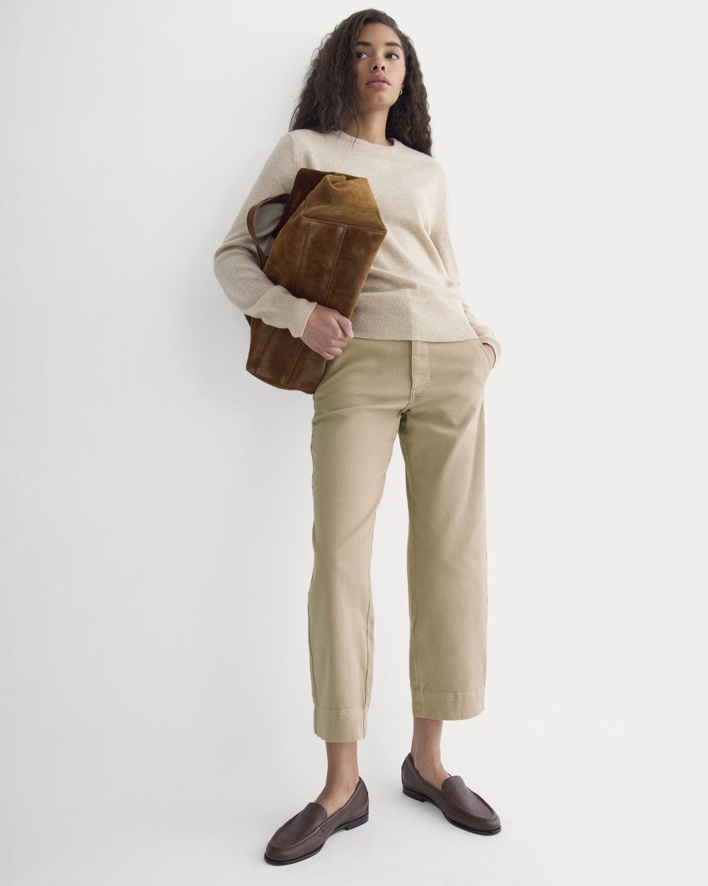 The Utility Straight-Leg Pant in Trench Coat Khaki — detail view