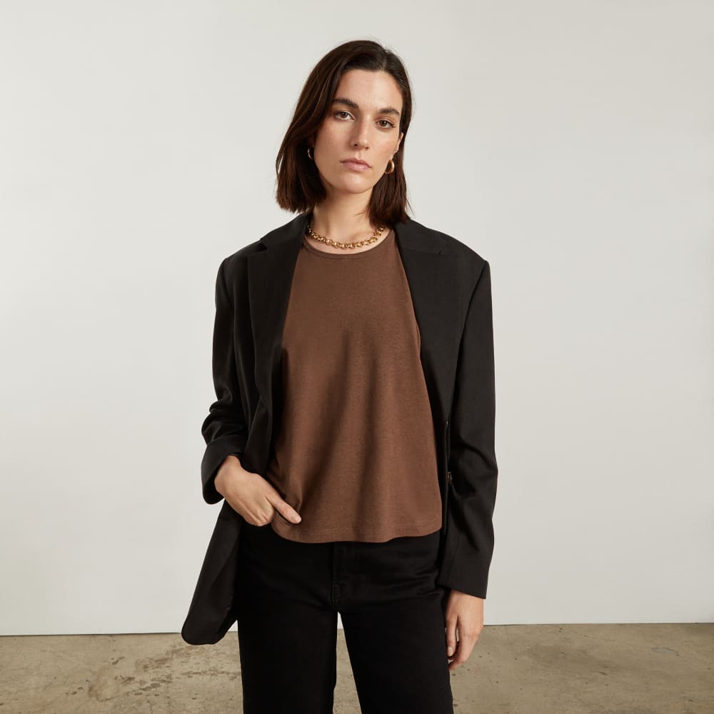 The Hemp Cutaway Tank in Espresso — detail view