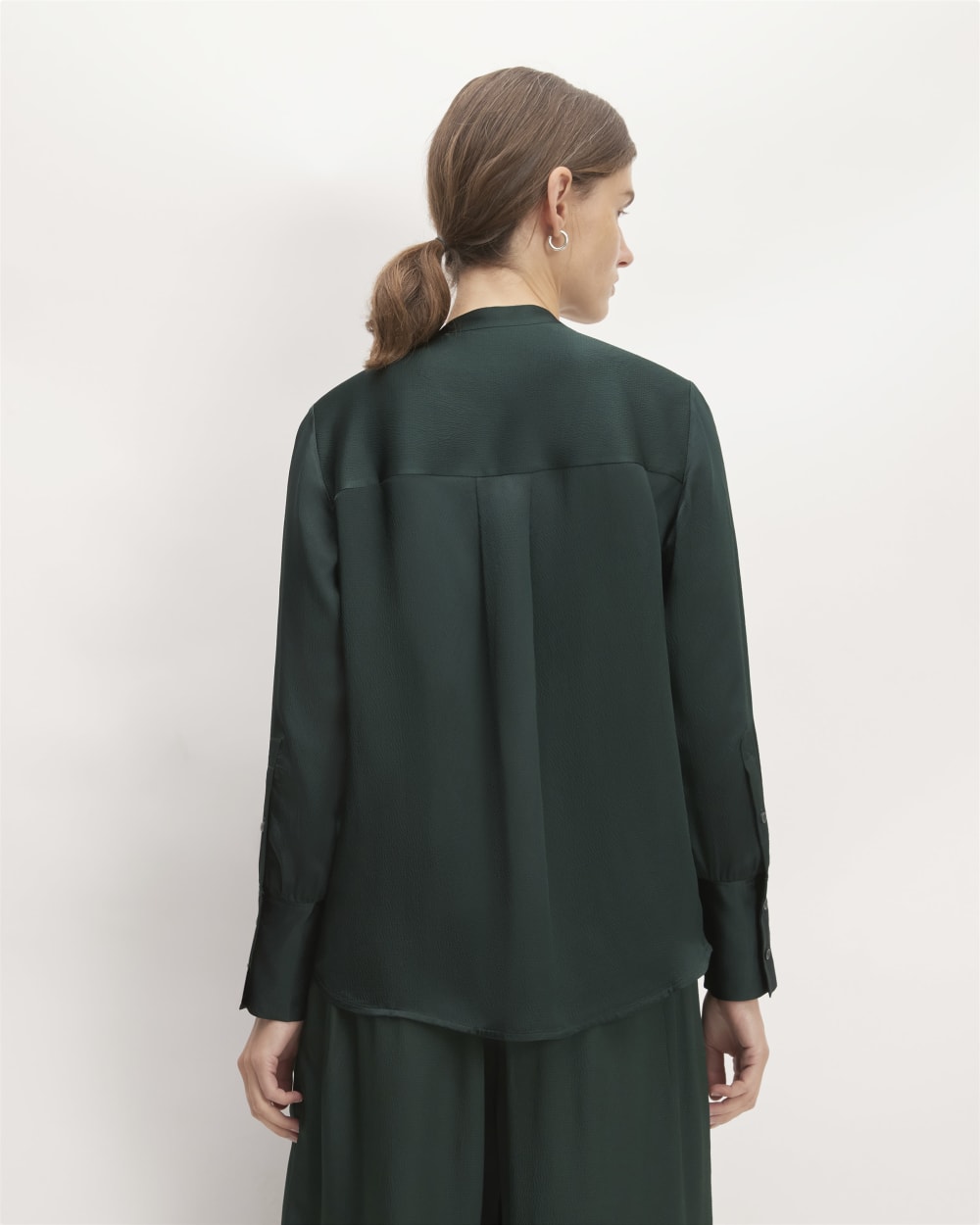 The Hammered Satin Popover Shirt in Scarab — detail view