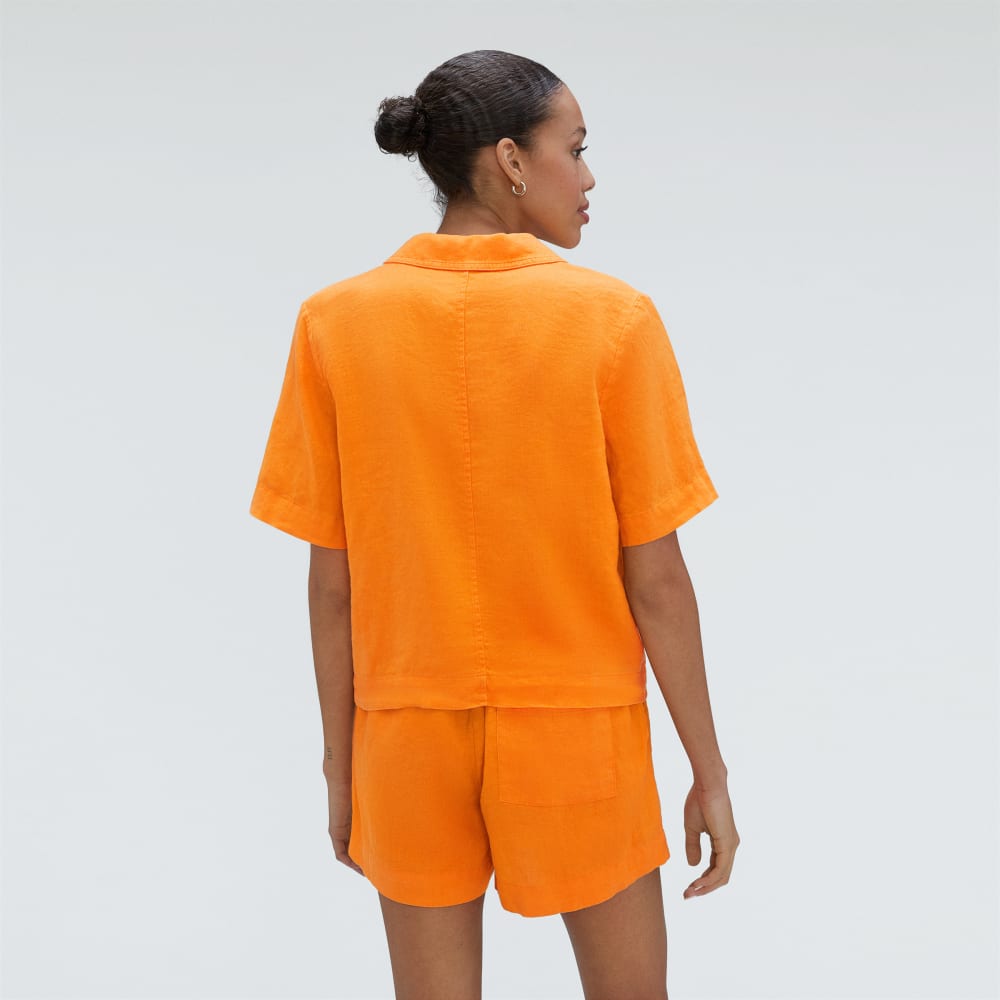 The Linen Workwear Shirt in Turmeric — detail view