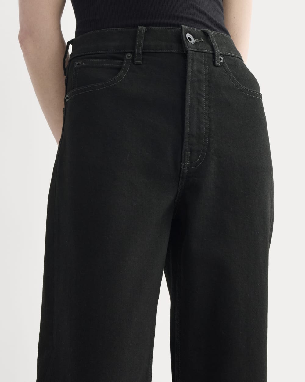 The Way-High® Jean 2.0 in Black — detail view