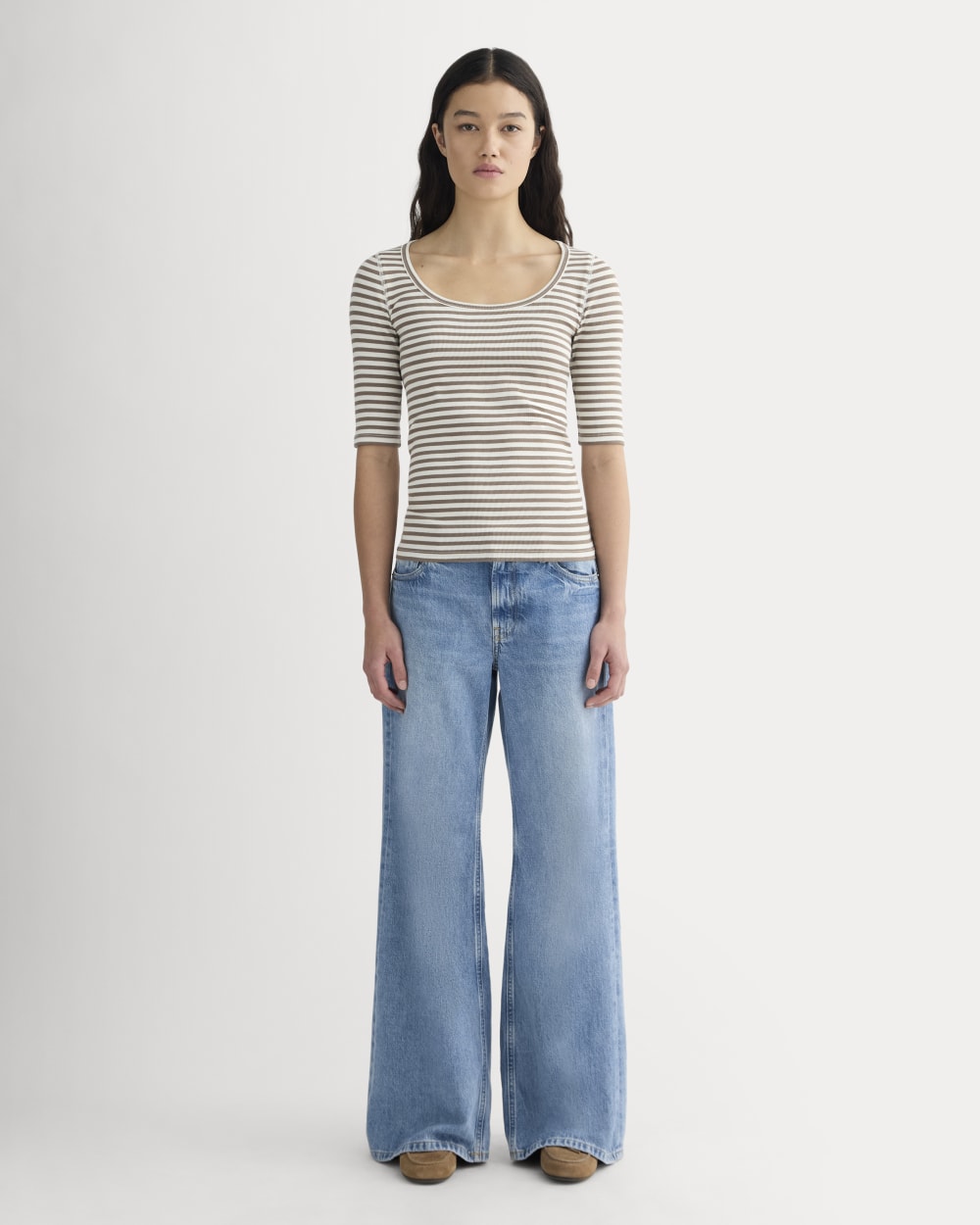 The Luxe Rib Scoop-Neck Tee in Bone / Deep Taupe — detail view