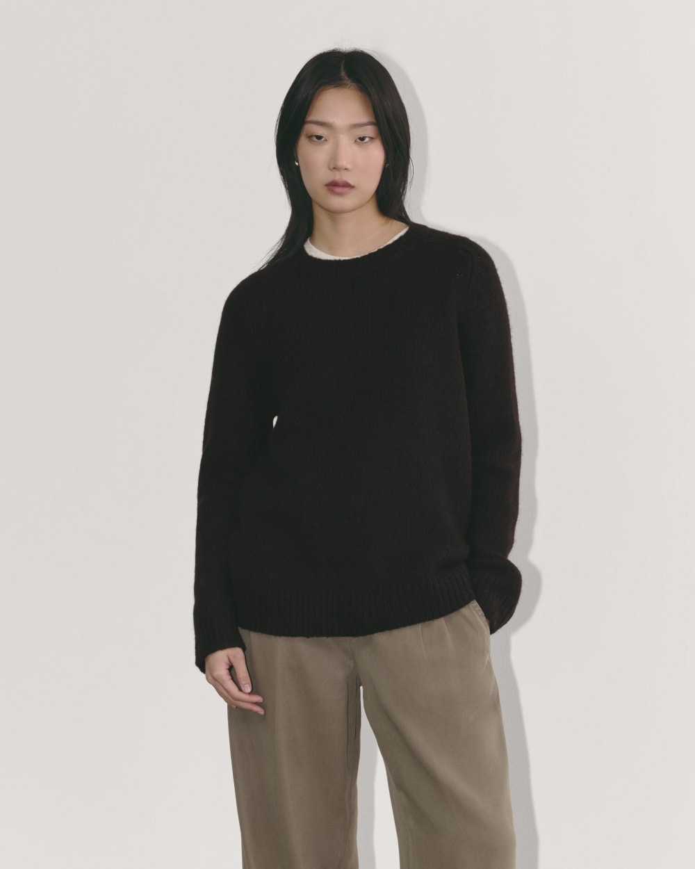 The Relaxed Crew in Cloud in Black — front view