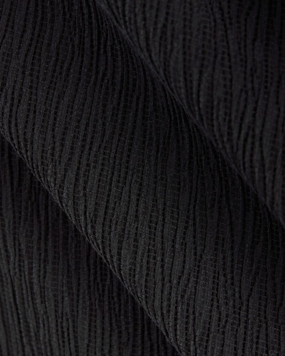 The Crinkle Pant in Black — detail view