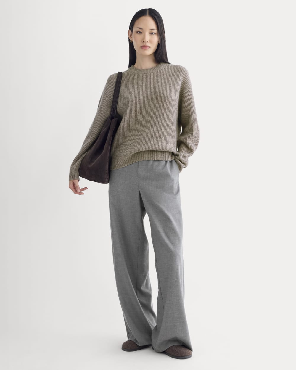 The Cocoon Crew in Wool Cashmere in Light Heathered Taupe — detail view