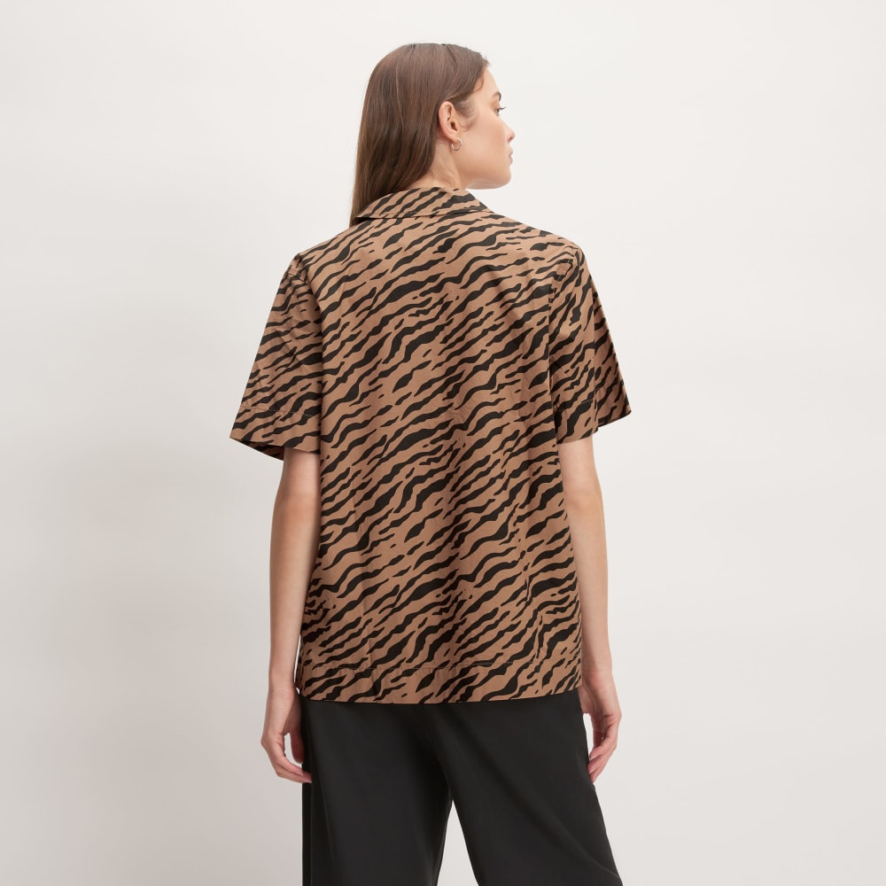 The Poplin Shirt in Tiger Stripe Toasted Coconut — detail view