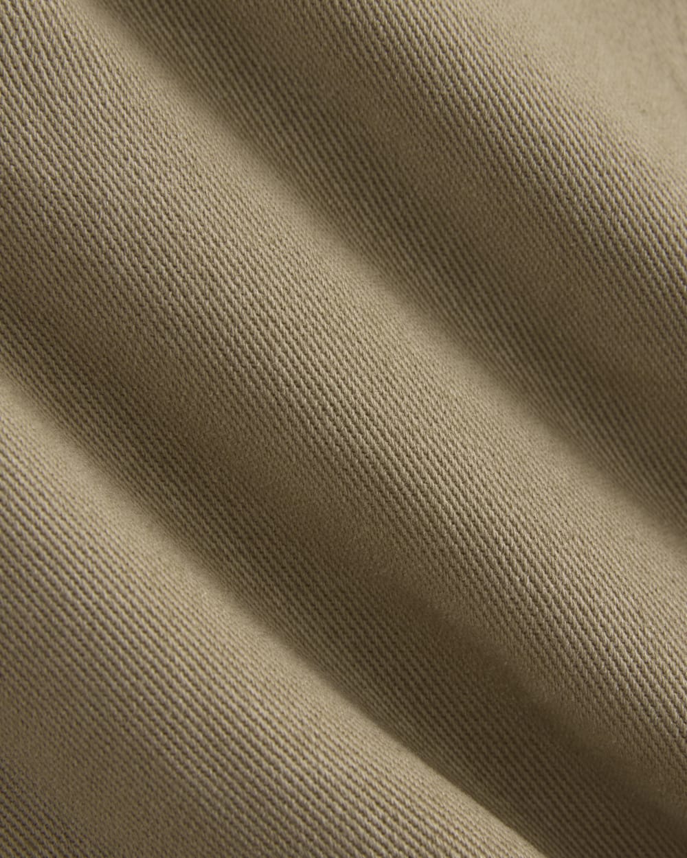 The Utility Short in Buttersoft in Chinchilla — detail view