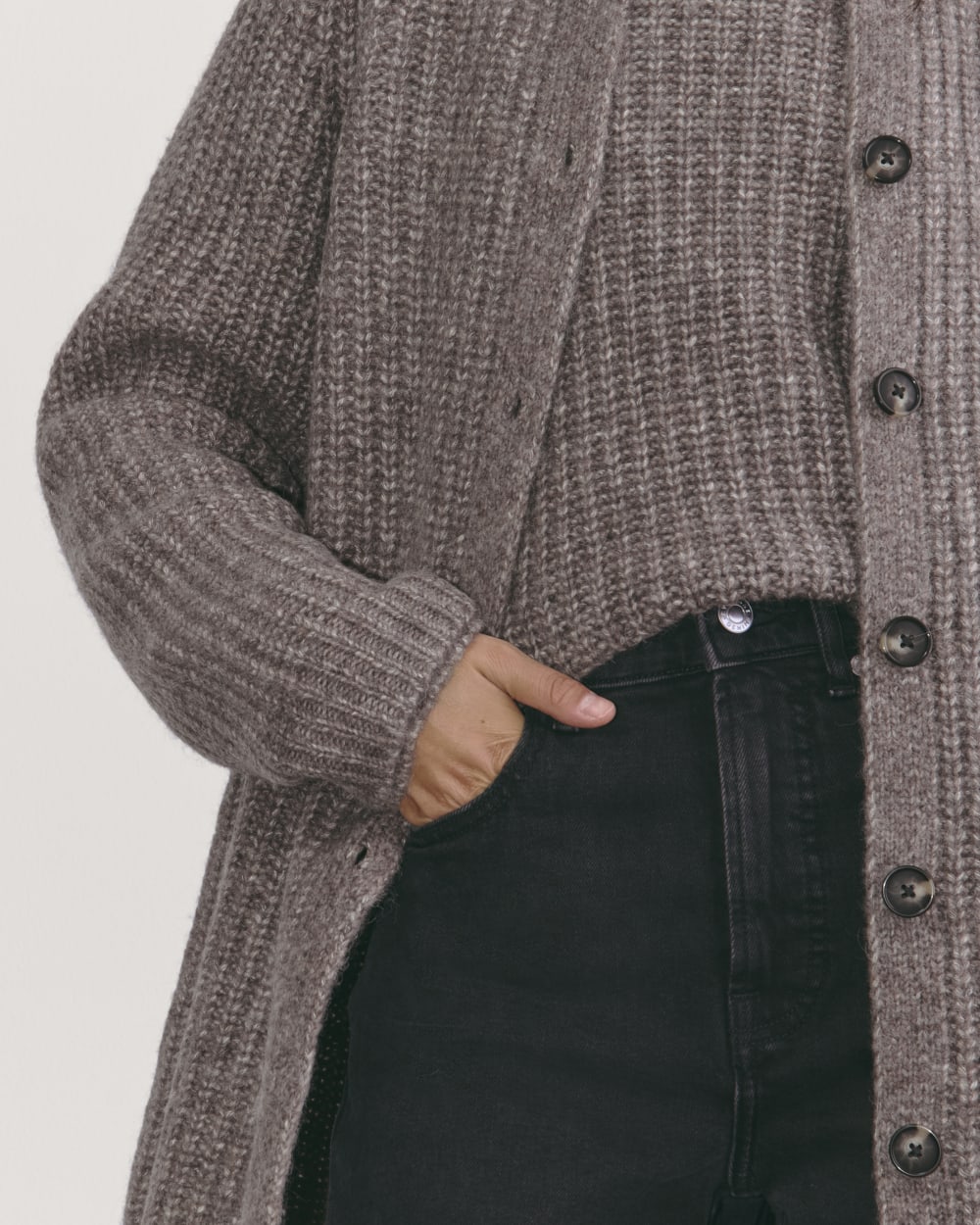 The Fisherman Cardigan in Cloud in Taupe Melange — detail view