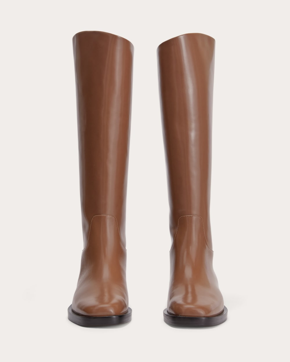 The Riding Boot in Rum — detail view
