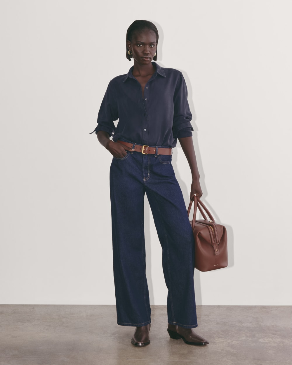 The Must-Have Shirt in Butterlite in Navy — detail view