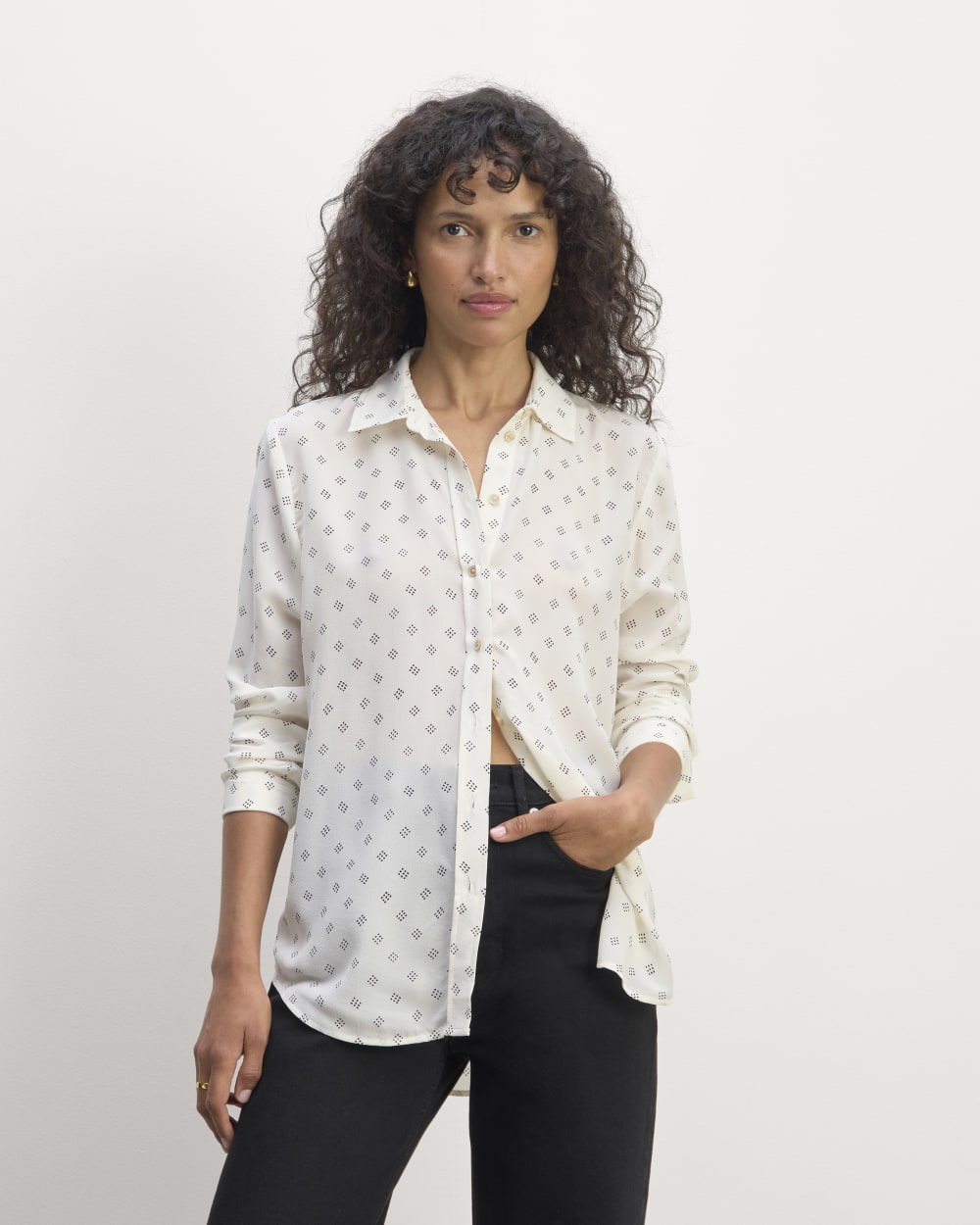 The Must-Have Shirt in Washable Silk in Bone / Black Square Dot — front view
