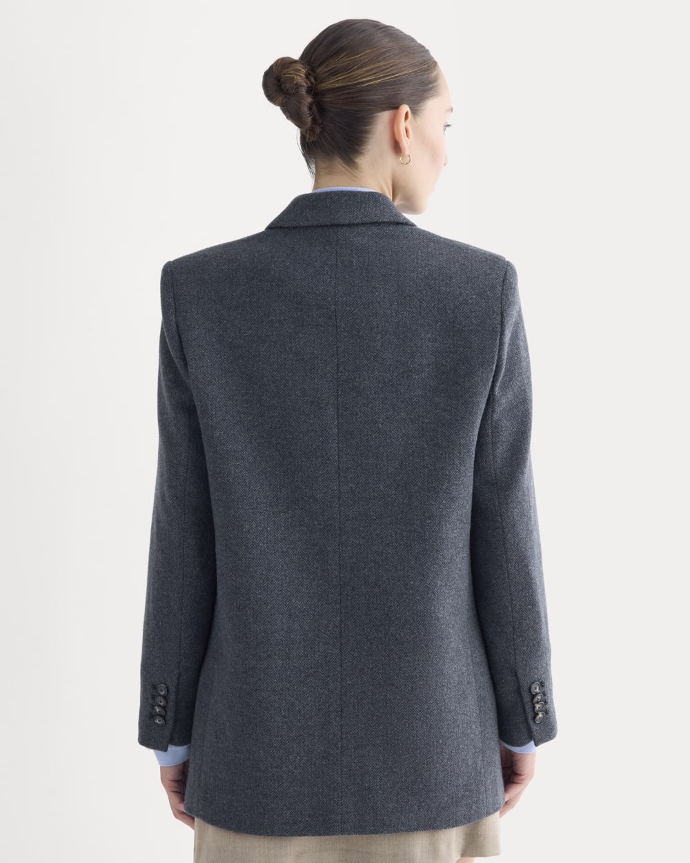 The Oversized Blazer in Wool in Navy Herringbone — detail view