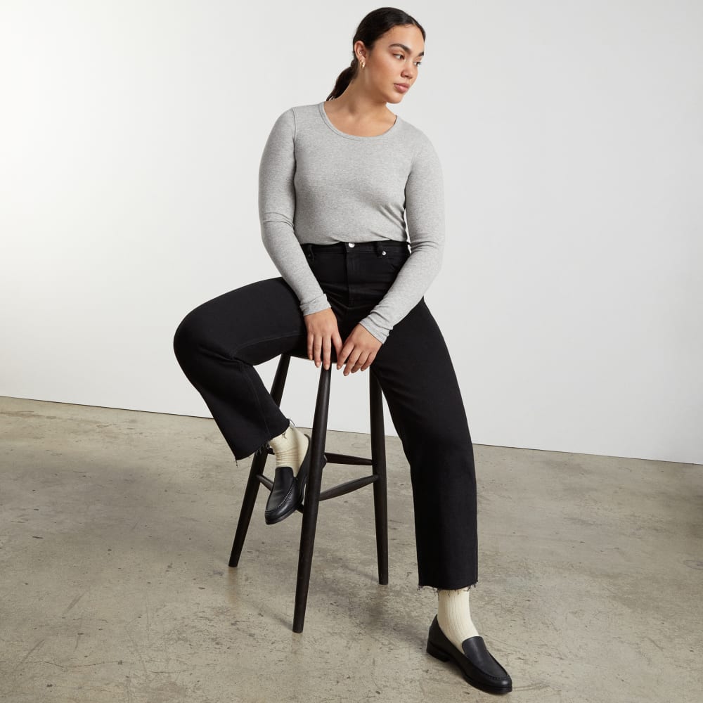 The Pima Micro-Rib Cropped Long-Sleeve Crew in Heathered Grey — detail view