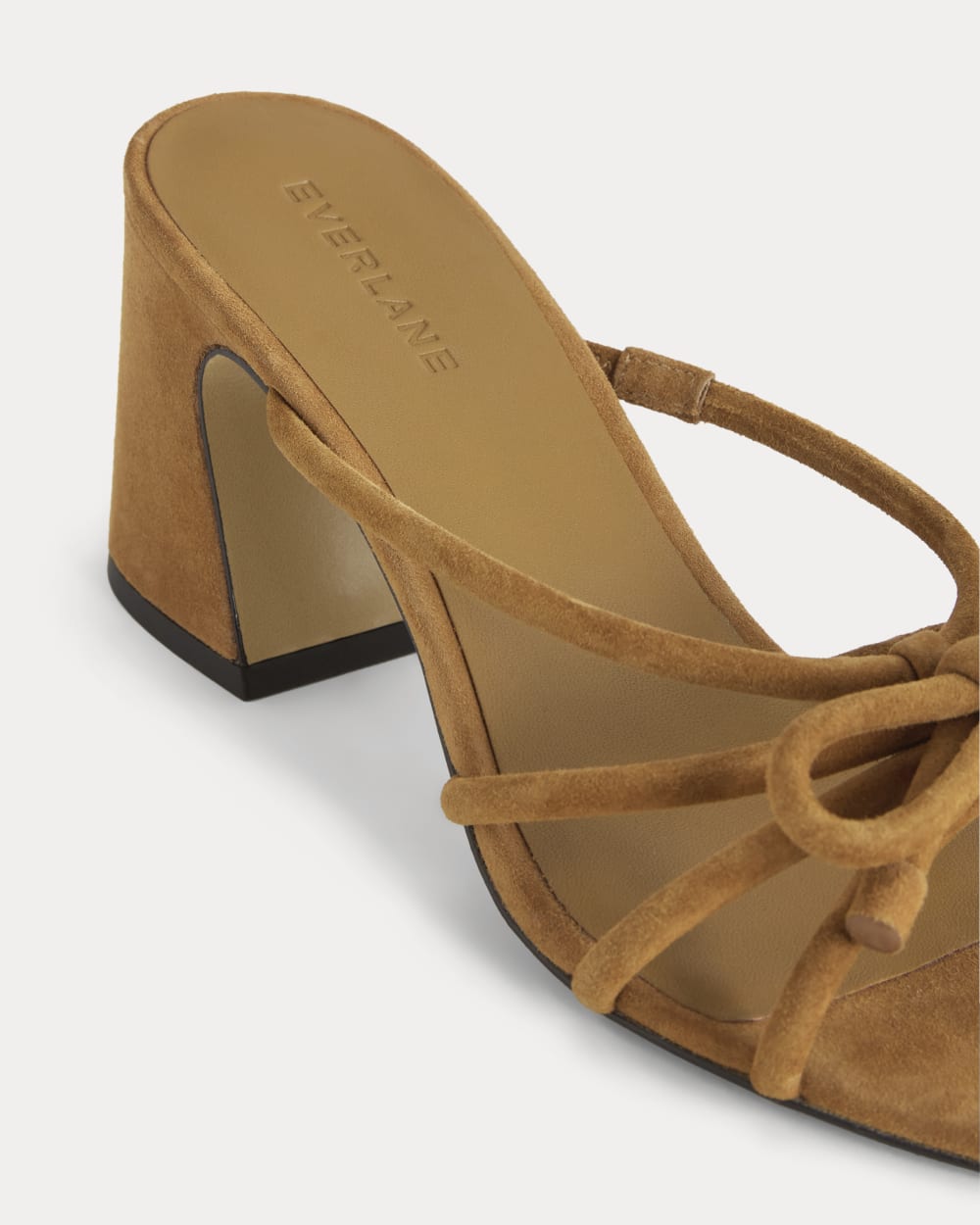 The Bow Heel in Canyon Brown Suede — detail view