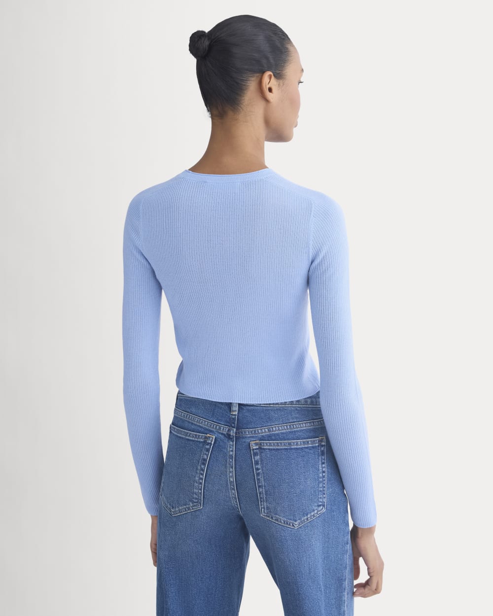 The Cropped Crew Top in Ultrafine Merino in Open Air Blue — detail view