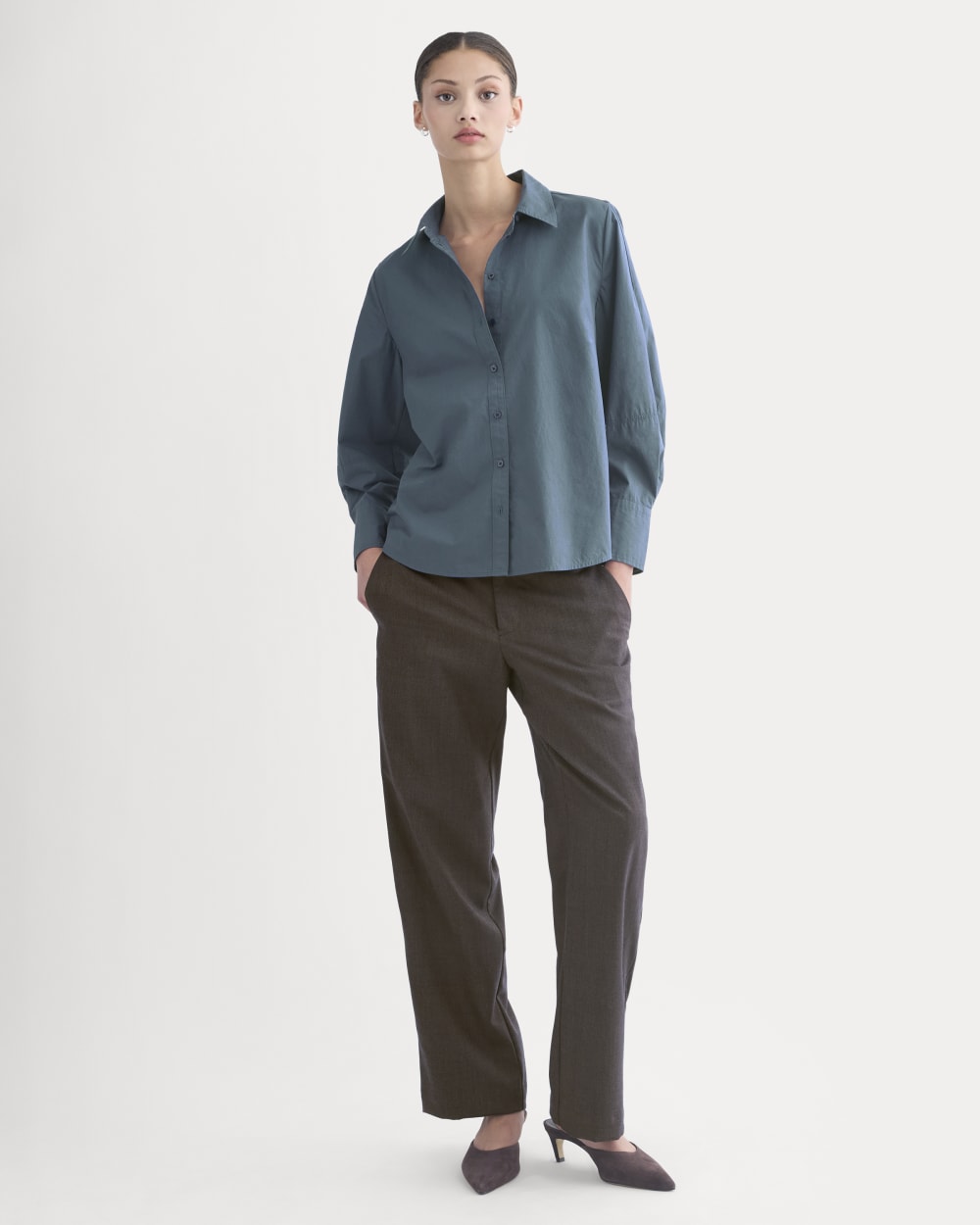 Lantern-Sleeve Shirt in Lightweight Cotton in Deep Lazuli Blue — detail view