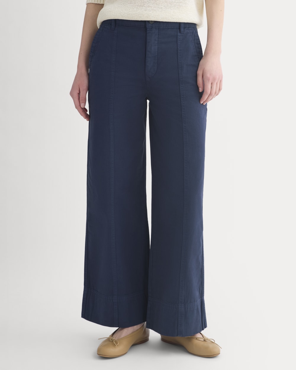 Seamed Wide-Leg Pant in Navy — detail view