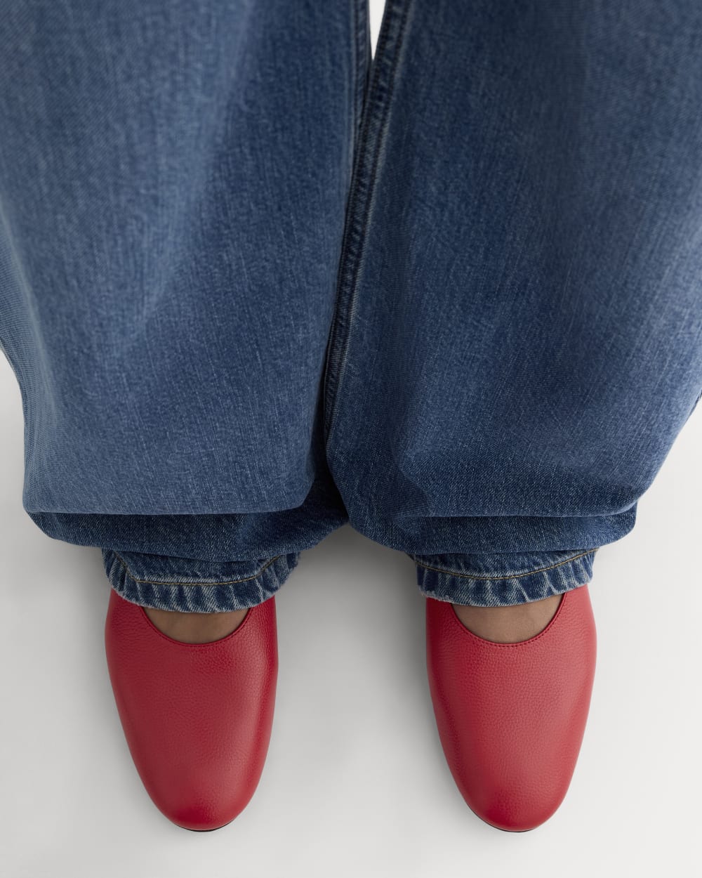 The Day Glove in Classic Red — detail view