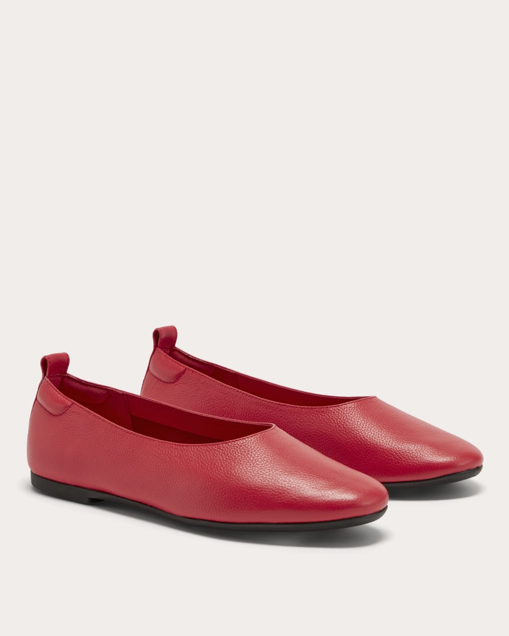 The Day Glove in Classic Red — detail view