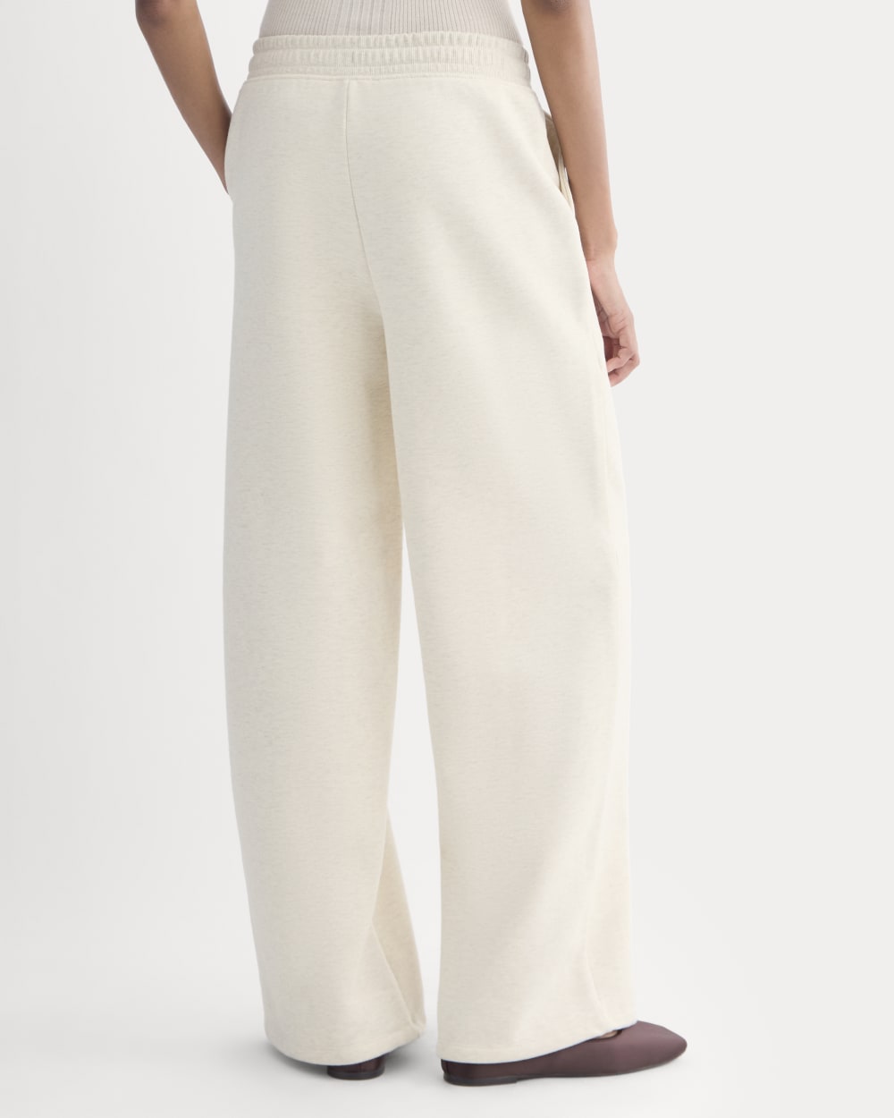 Luxe Fleece Wide-Leg Sweatpant in Heathered Oat — detail view