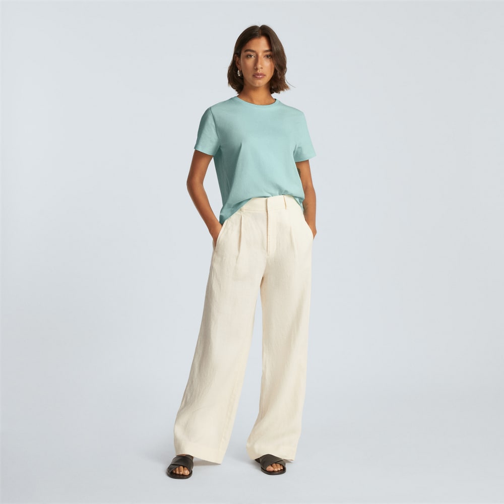 The Box-Cut Tee in Essential Cotton in Ice Blue — detail view