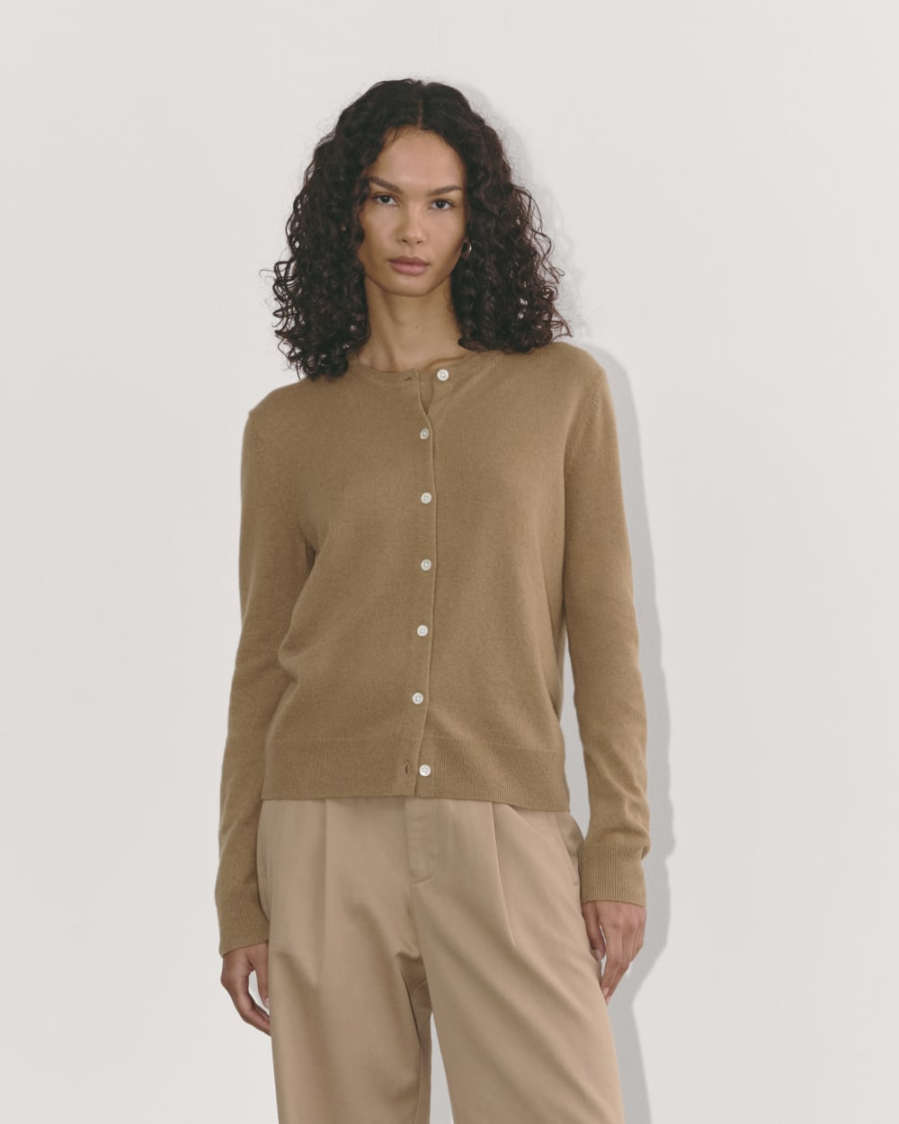 The Classic Cardigan in Cashmere in Tiger's Eye — front view