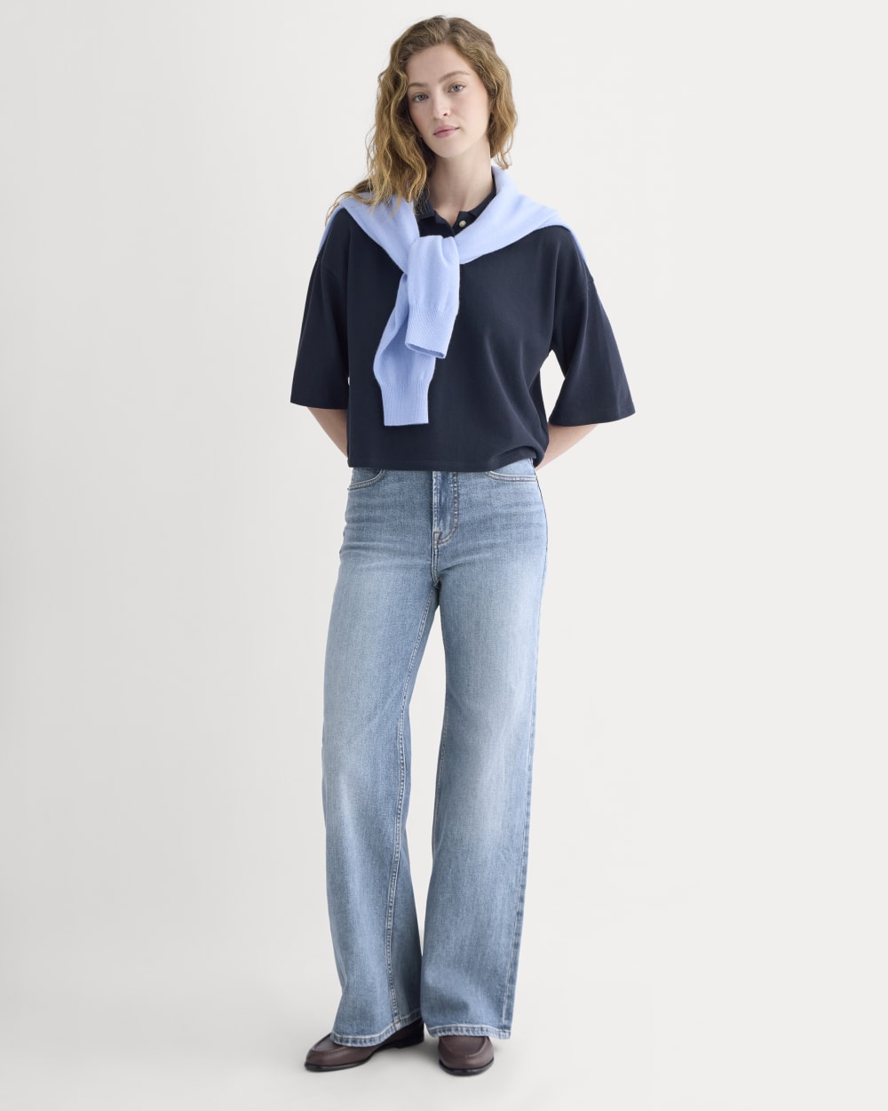 The Way-High® Sailor Jean 2.0 in Medium Wash — detail view