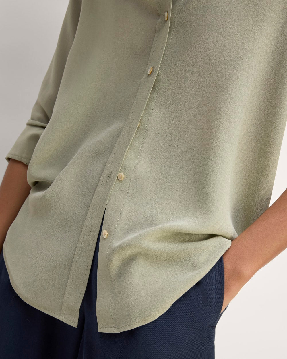 The Must-Have Shirt in Washable Silk in Seagrass — detail view