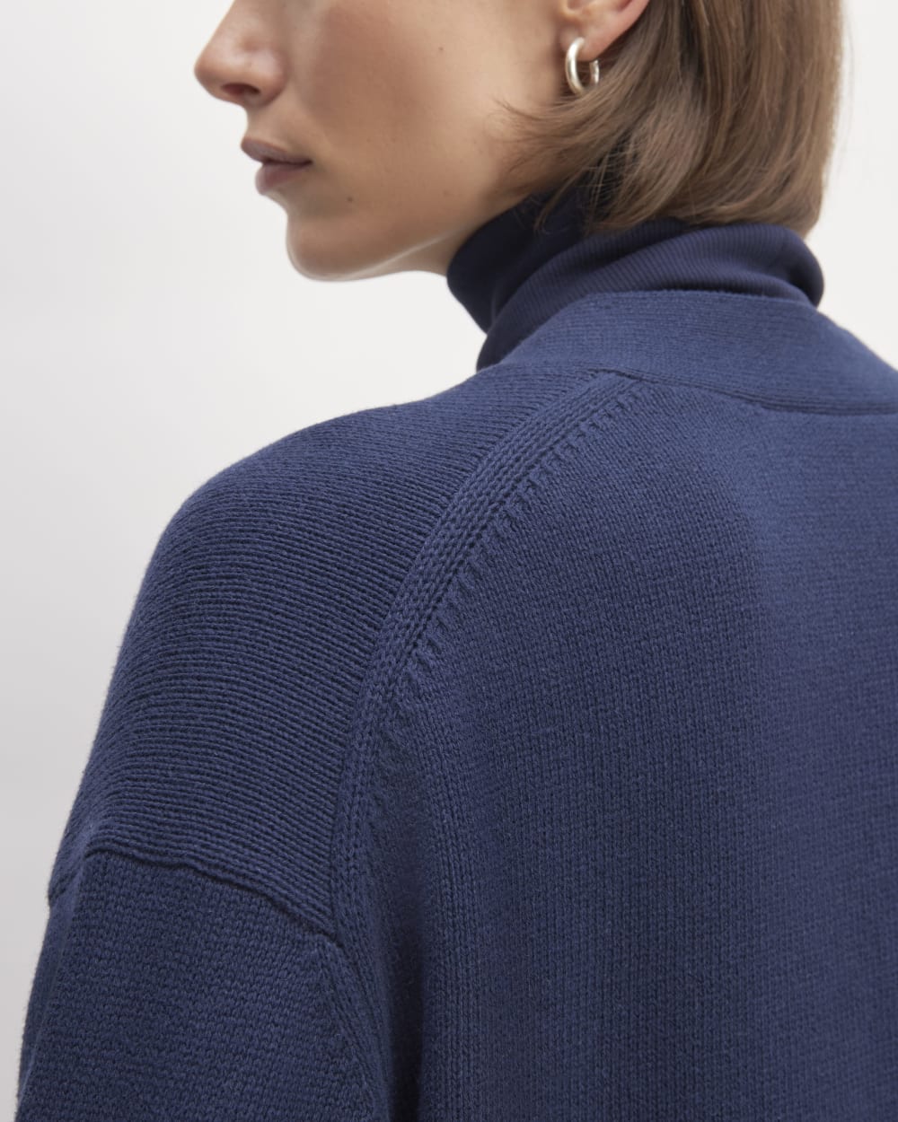 The Organic Cotton Cardigan in Navy — detail view