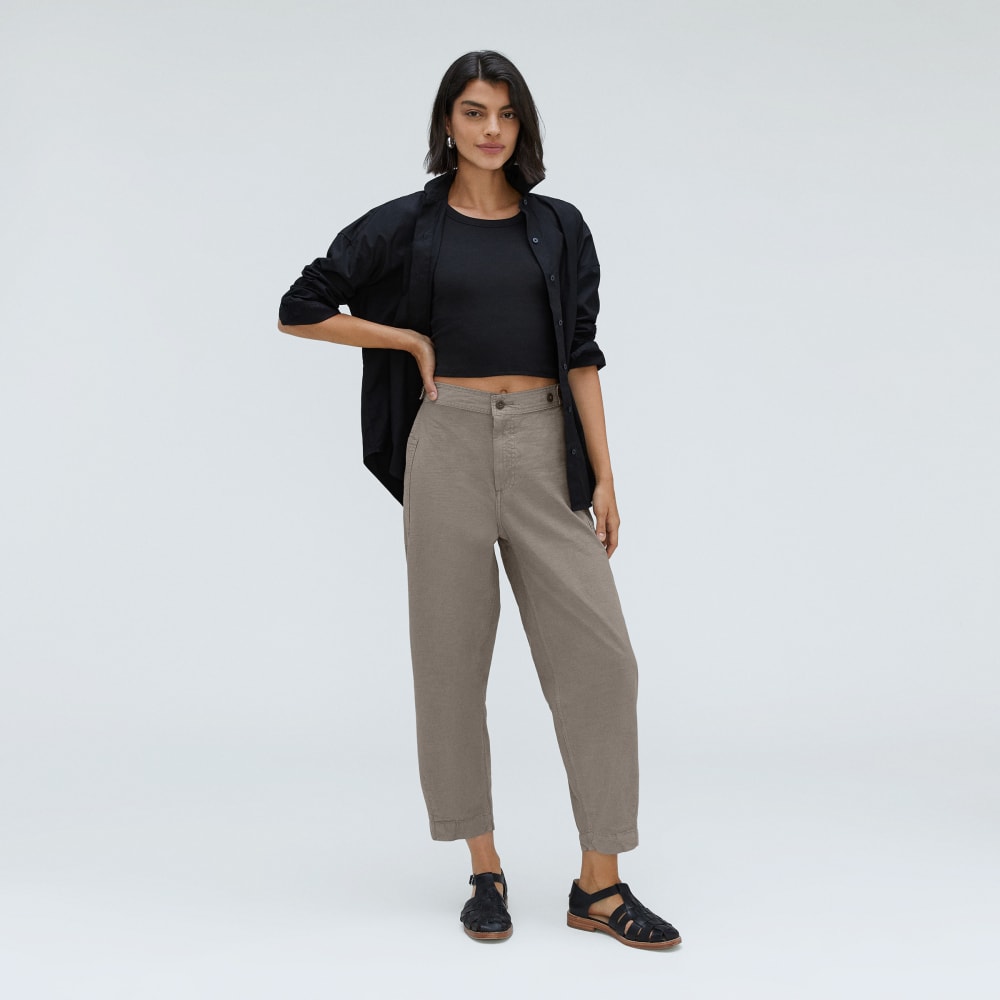 The Fatigue Barrel Pant in Clay — detail view