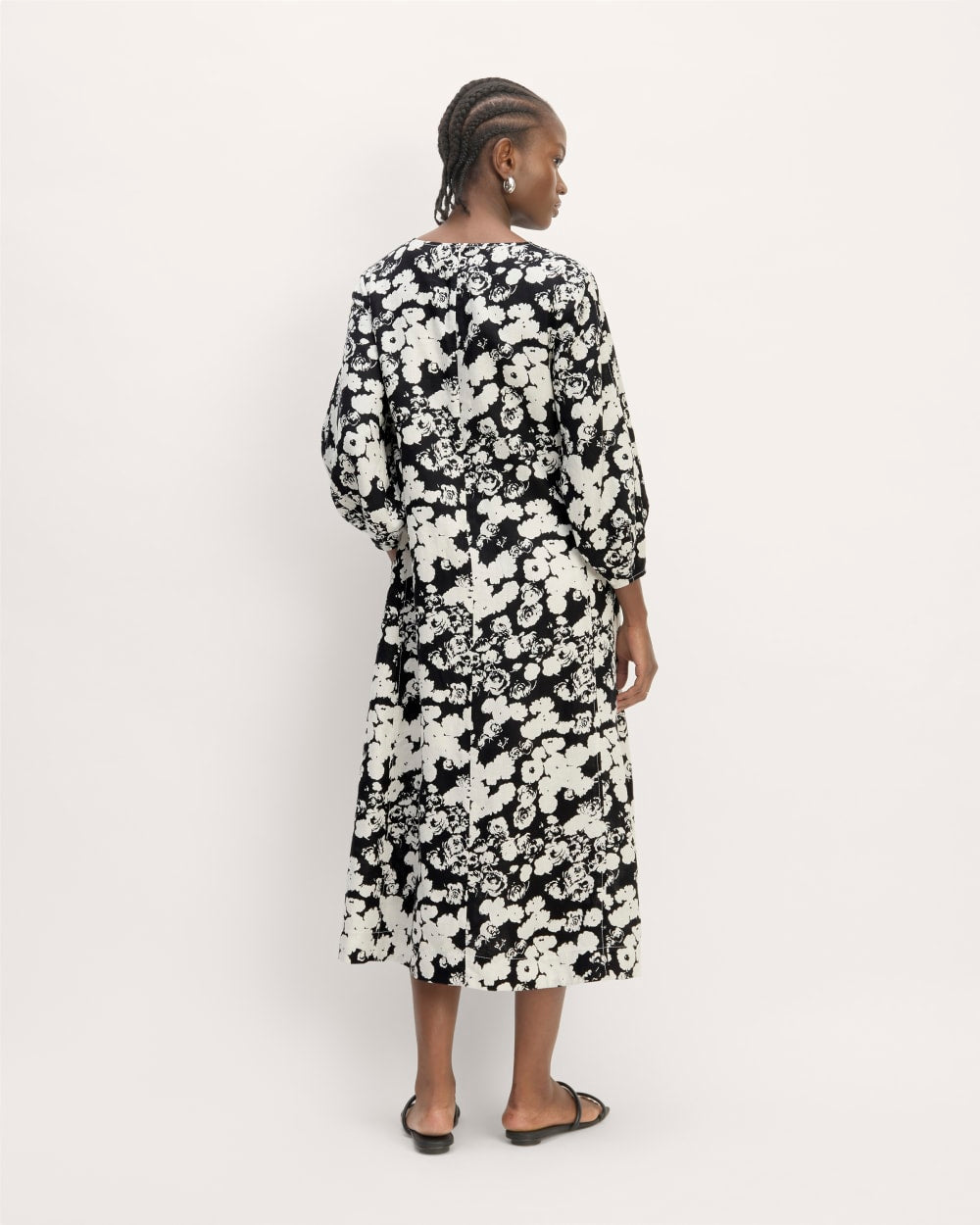 The Linen A-Line Midi Dress in Black / Bone Floral — detail view