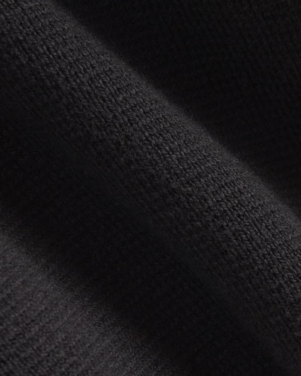 The Crew Cardigan in Everyday Cotton in Black — detail view