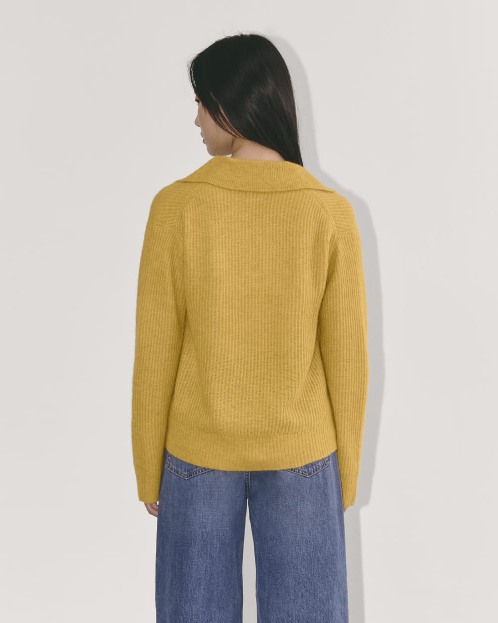 The Oversized Polo in Alpaca in Golden Yellow — detail view