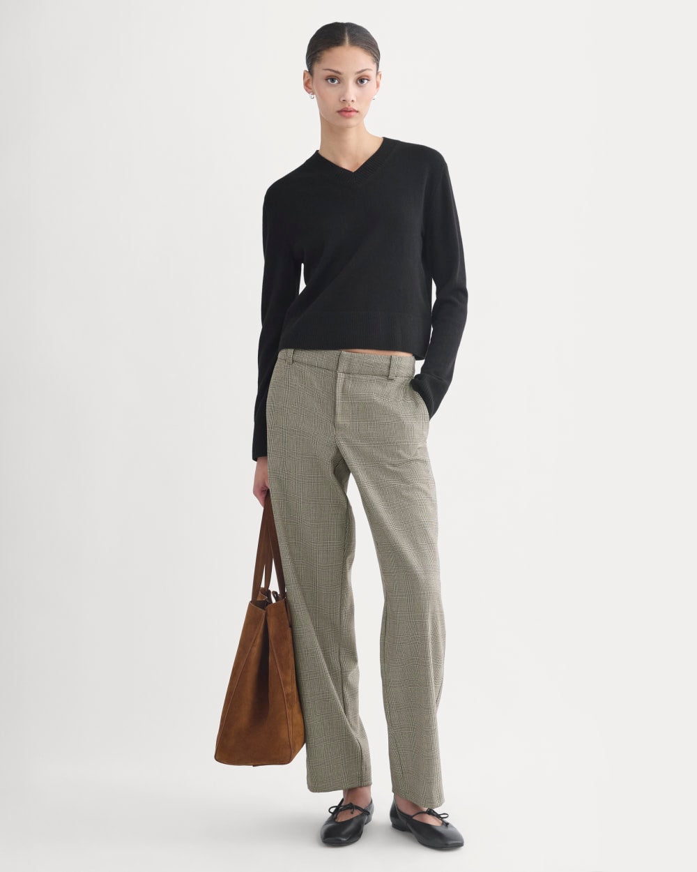 Cashmere Cropped High-V Sweater in Black — detail view