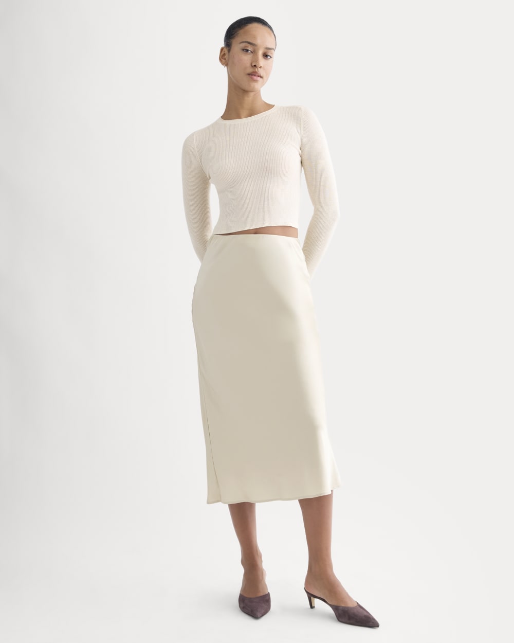 The Cropped Crew Top in Ultrafine Merino in Parchment — detail view