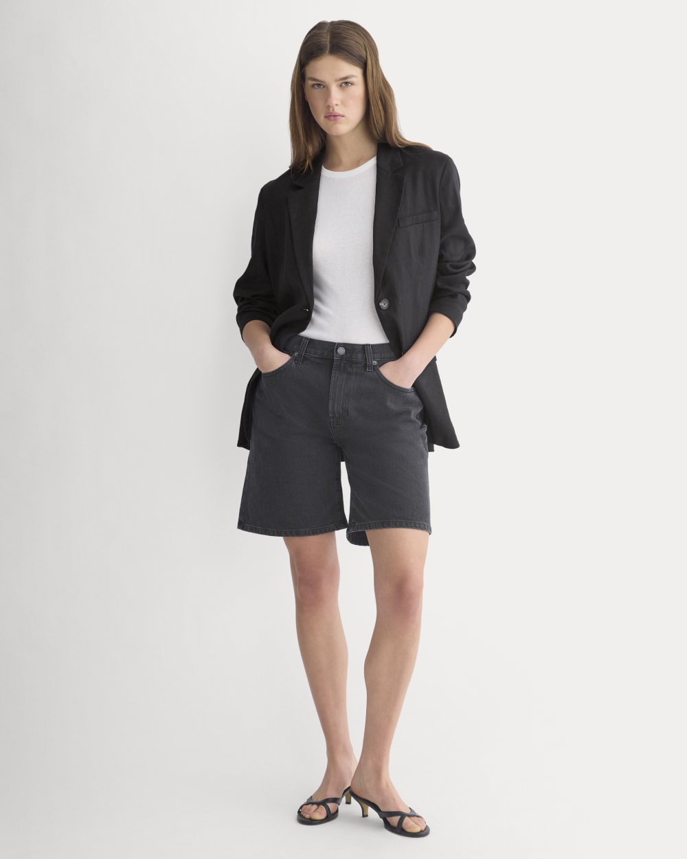 Loose Jean Short in Black — detail view