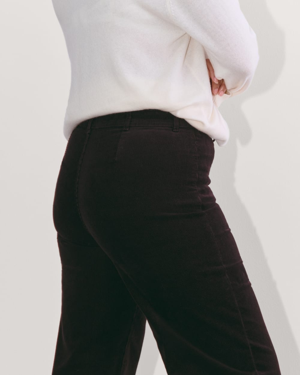 The Sailor Pant in Corduroy in Black — detail view