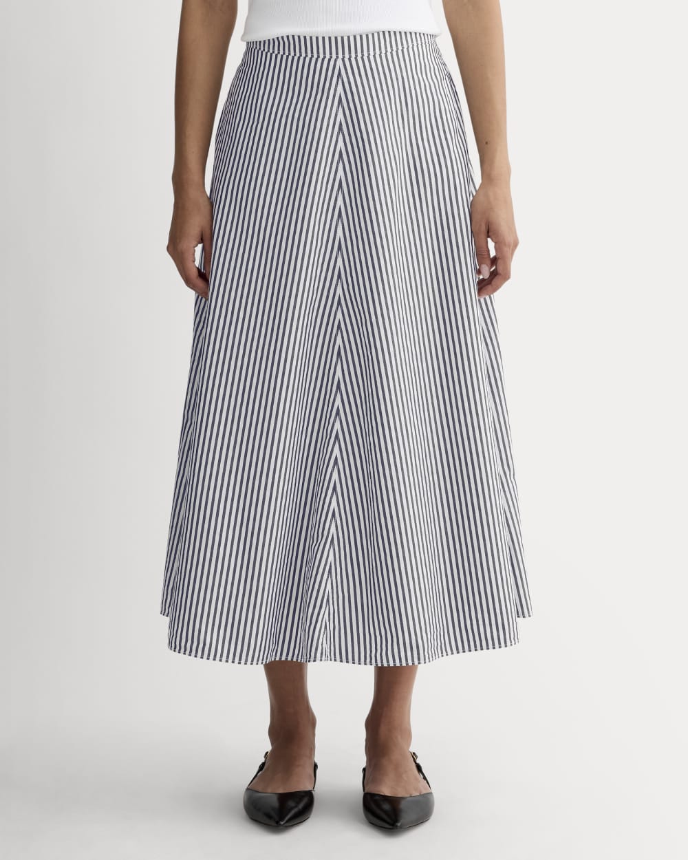 The Midi Skirt in Ultrasoft Cotton in Optic White / Black — detail view