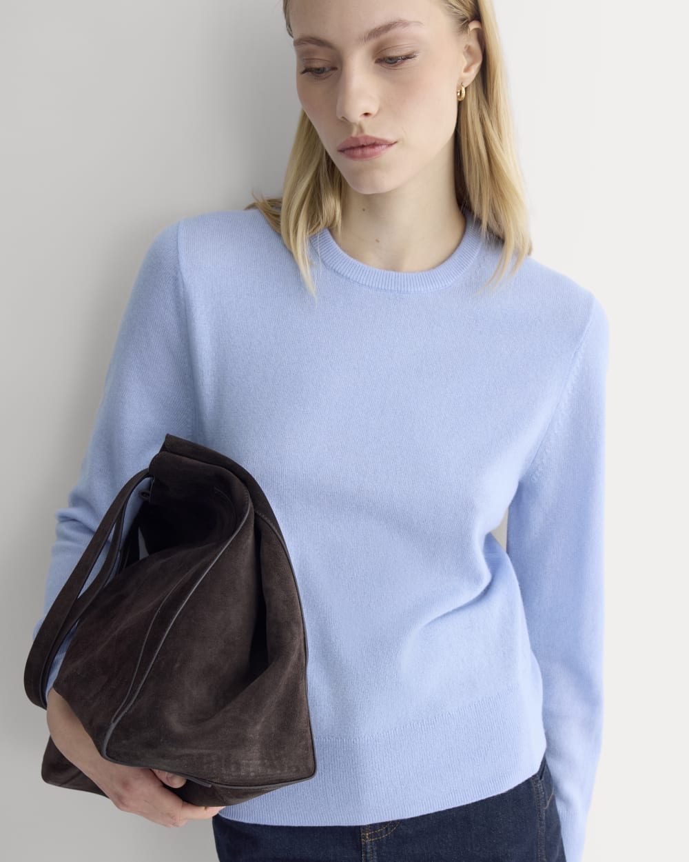 Cashmere Slim Crew Sweater in Open Air Blue — detail view