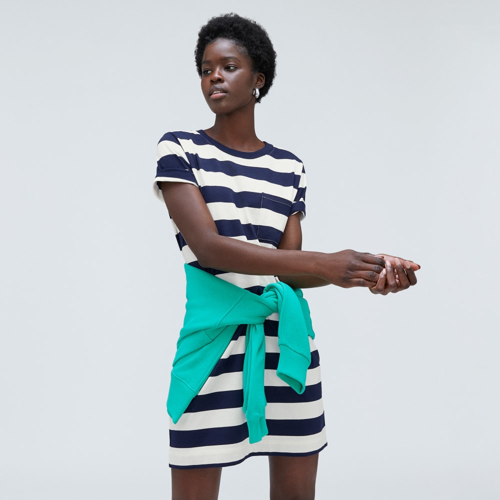 The Organic Cotton Weekend Tee Dress in Navy / Canvas — detail view