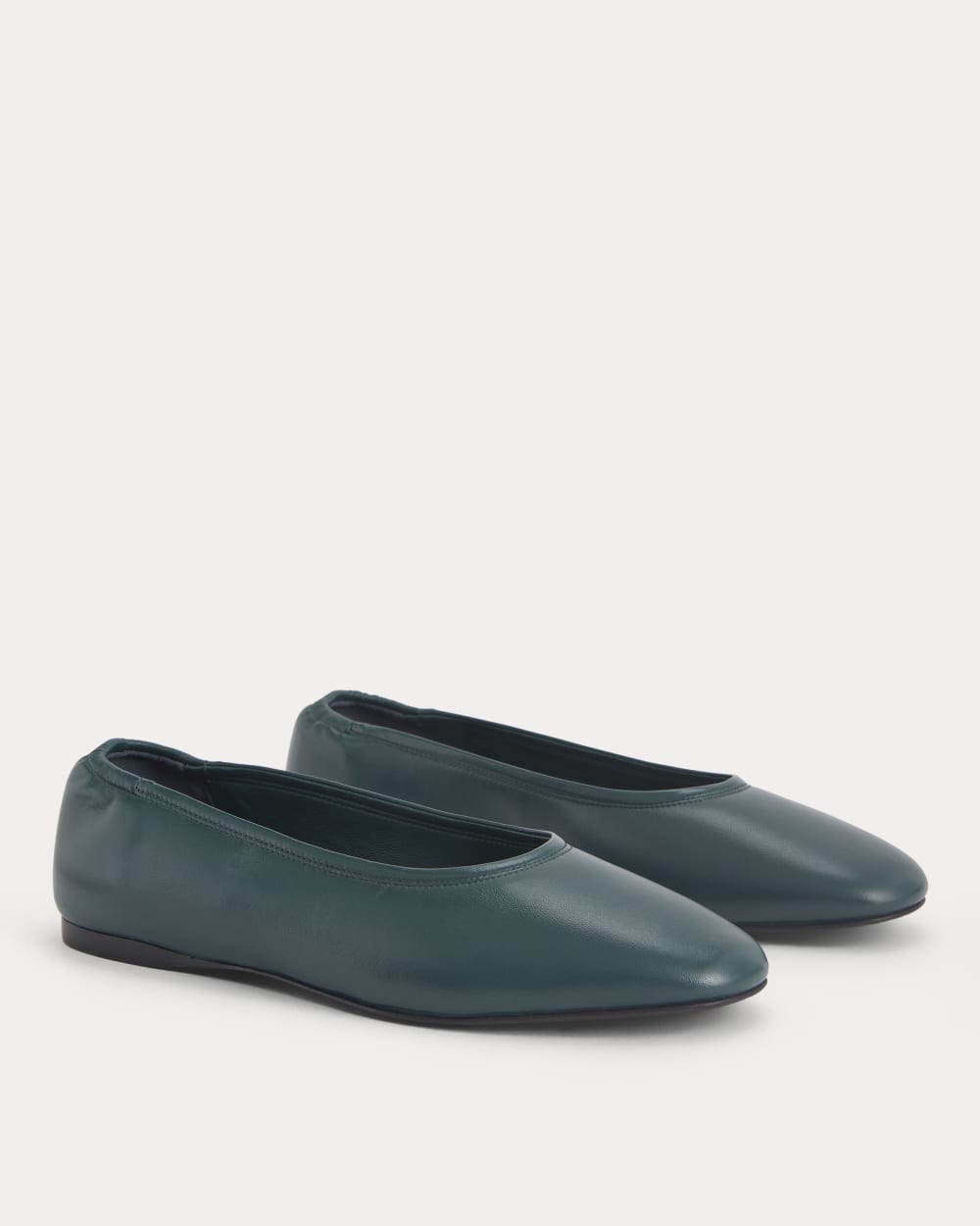 Made in Italy Flat in Juniper — alternate view