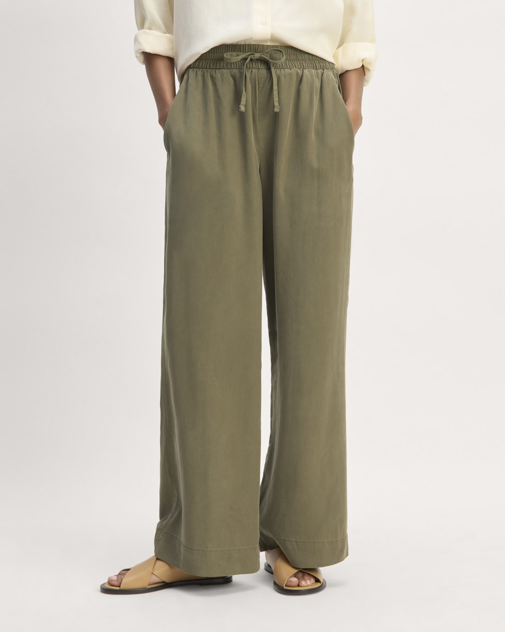 The Wide-Leg Pant in Butterlite in Kalamata — detail view