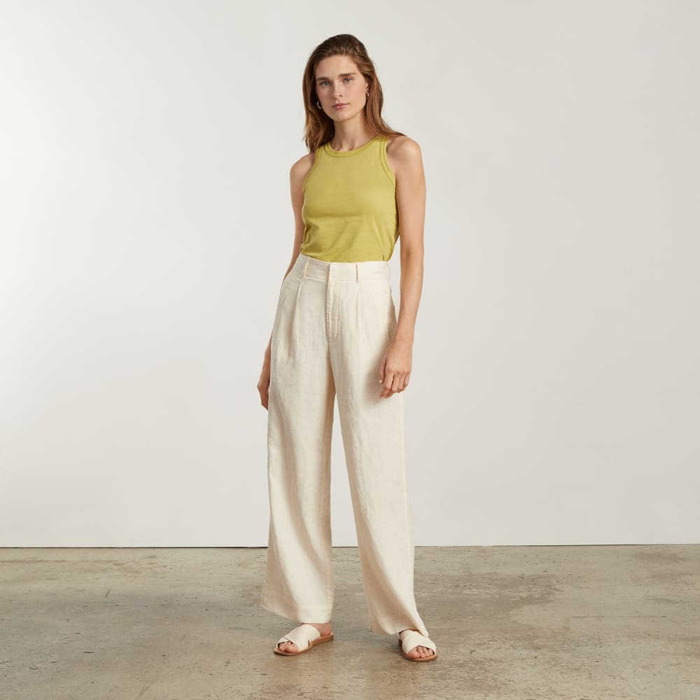 The Tank in Essential Cotton in Leek — detail view
